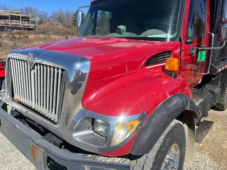 2006-international-7400-image-9