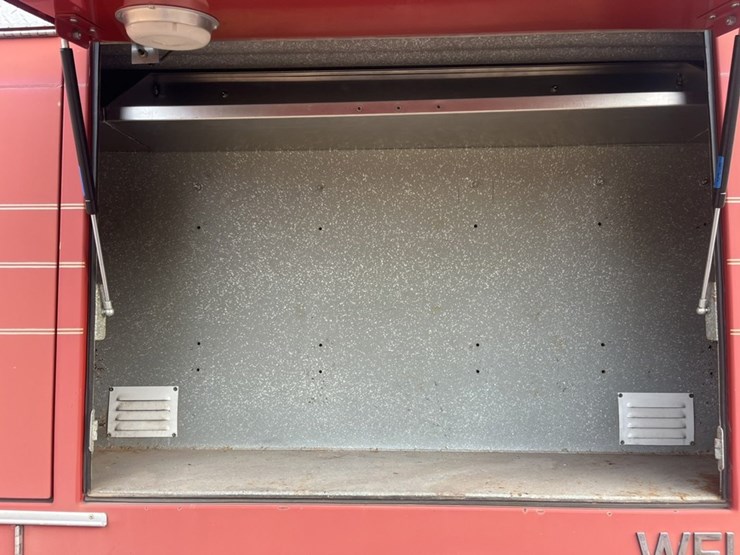 #1148-•-1980-gmc-v-8-fire-truck-image-21