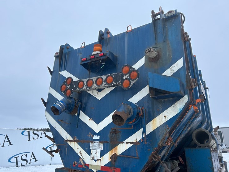 1990-ford-l9000-image-19