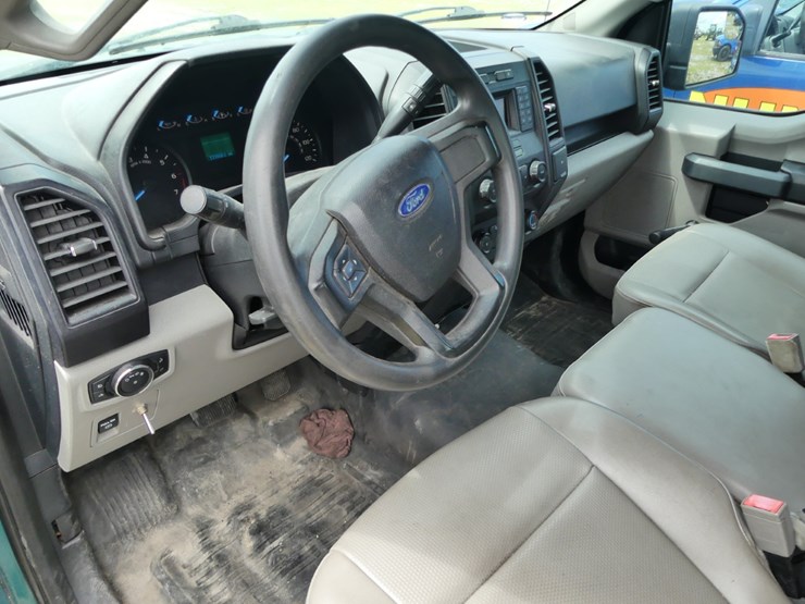 2019-ford-f150-xl-image-10