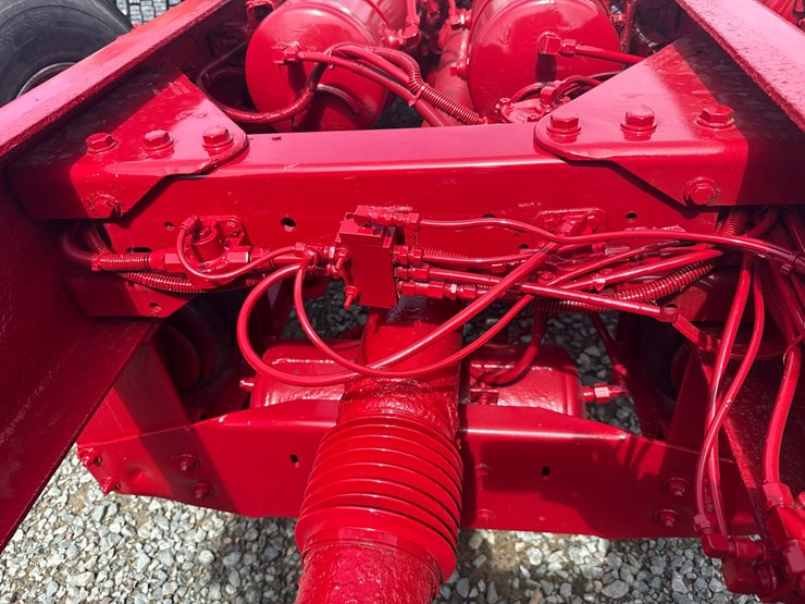 2005-kenworth-t800-image-31