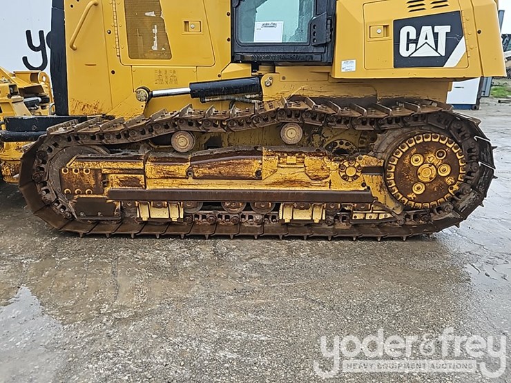 2014-caterpillar-d6k2-xl-image-18