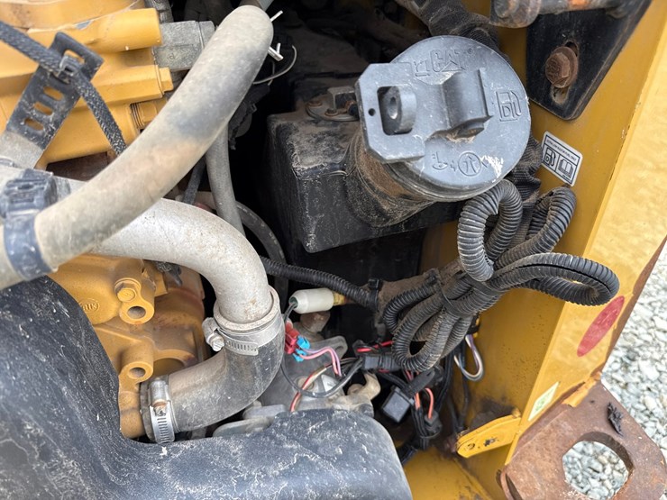 caterpillar-259d-image-29