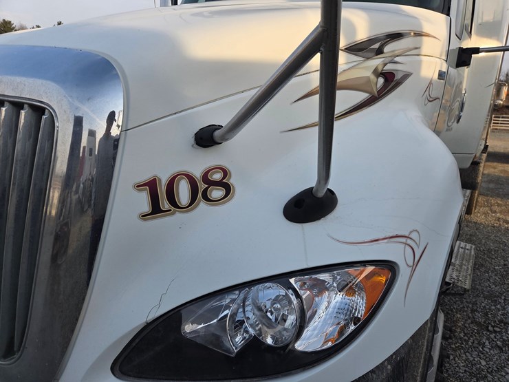 2013-international-prostar-image-12