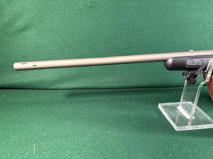 thompson-center-arms-300-win-mag-rifle-image-14