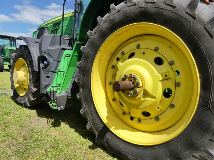 2022-john-deere-6175m-image-9