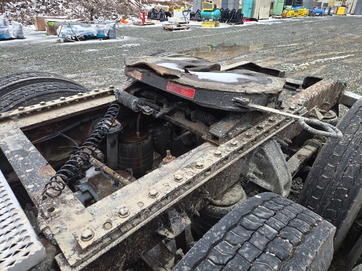 2007-peterbilt-387-image-41