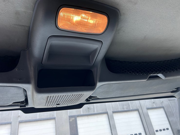 2003-international-7400-image-43