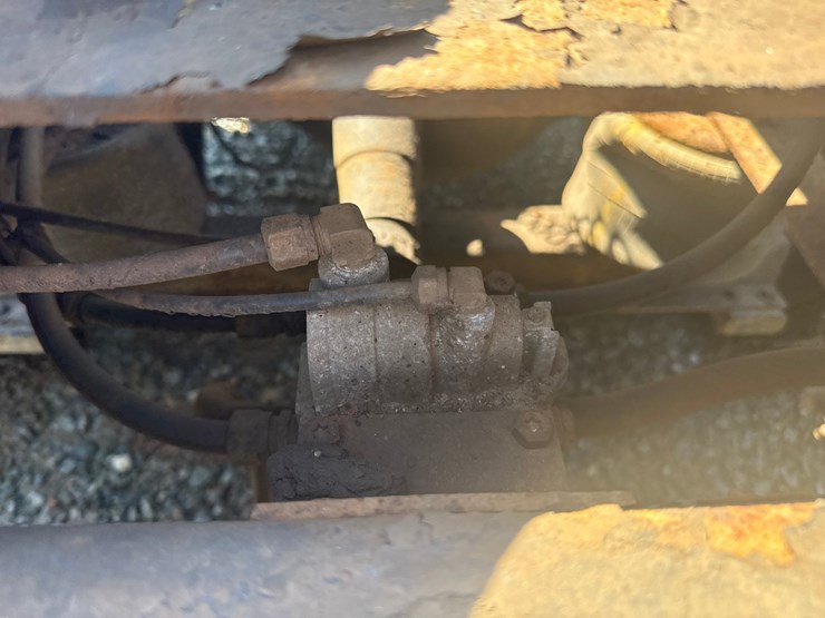 1994-peterbilt-359-image-45