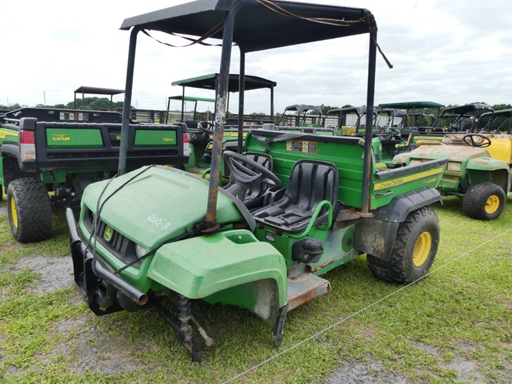 john-deere-gator-image-2