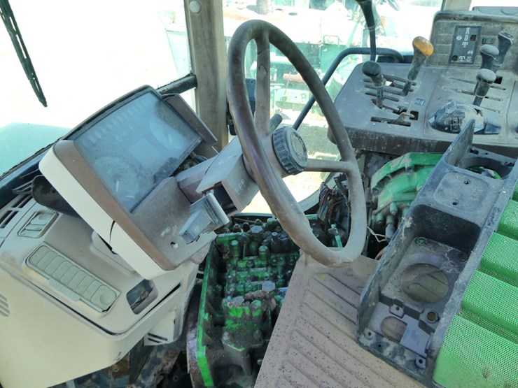 john-deere-6410-image-11
