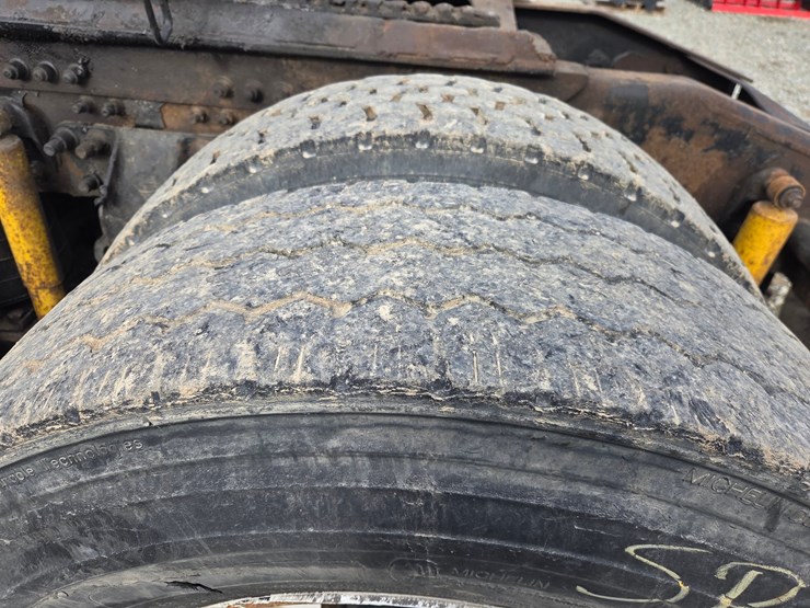 2007-massey-ferguson-8-image-74