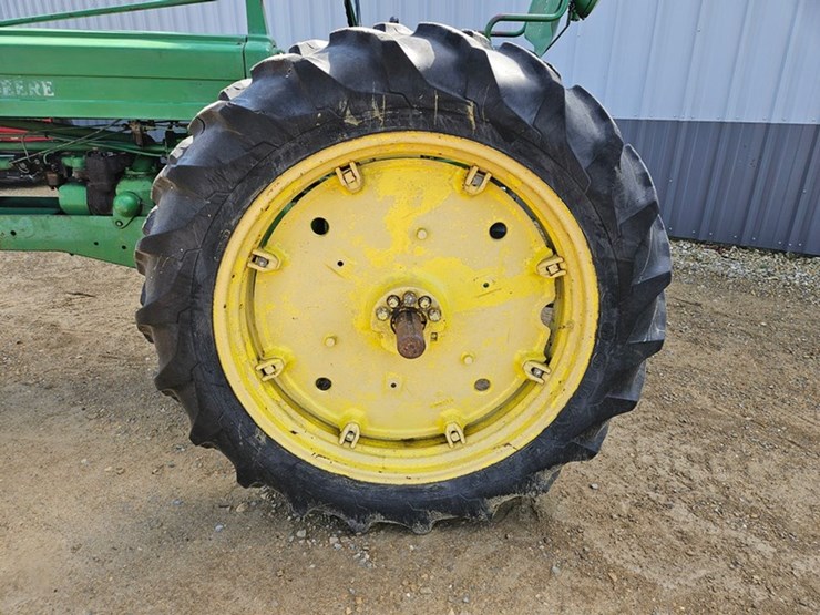 john-deere-50-image-36