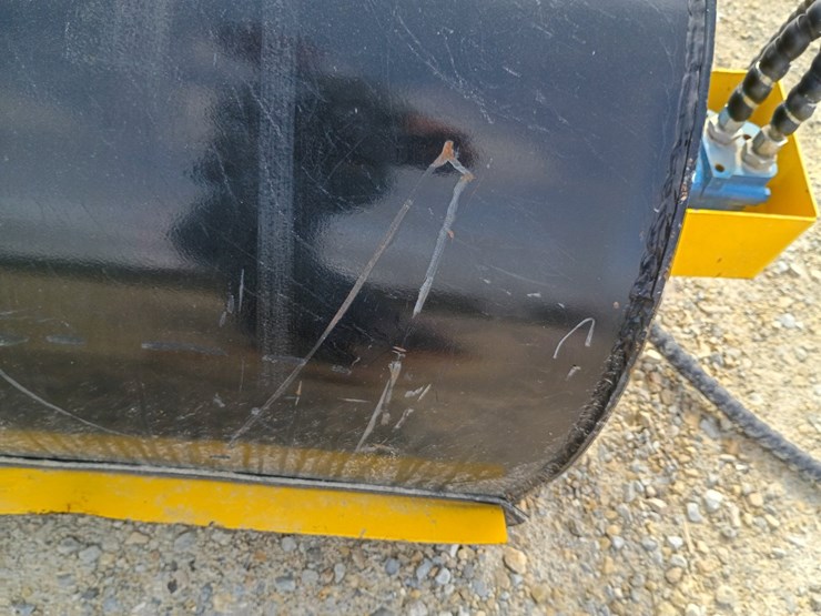 #23942-•-boxbroom-sweeper-skid-steer-attachment-image-15