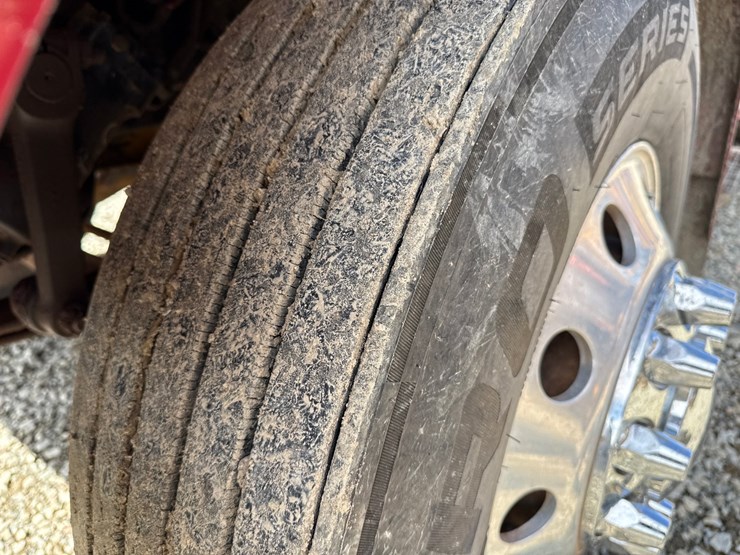 2004-peterbilt-378-image-54