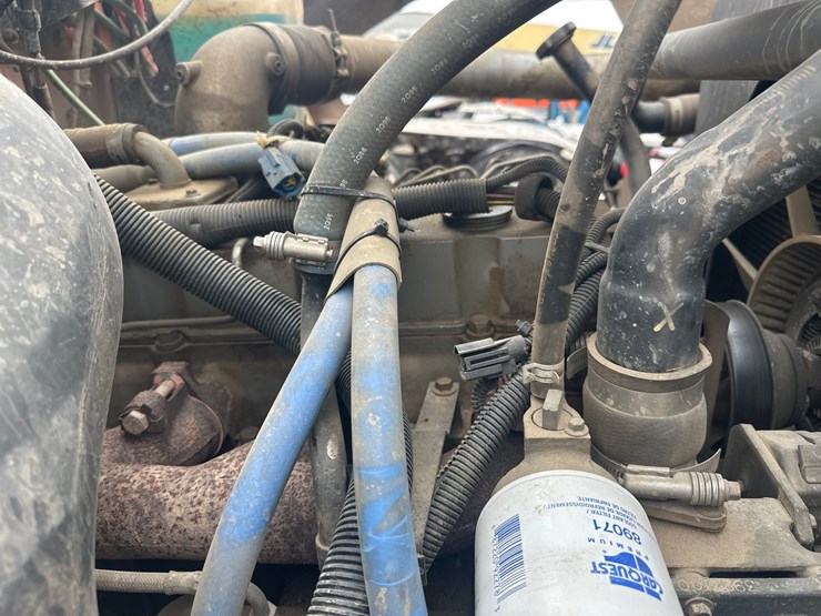 1997-massey-ferguson-8-image-46