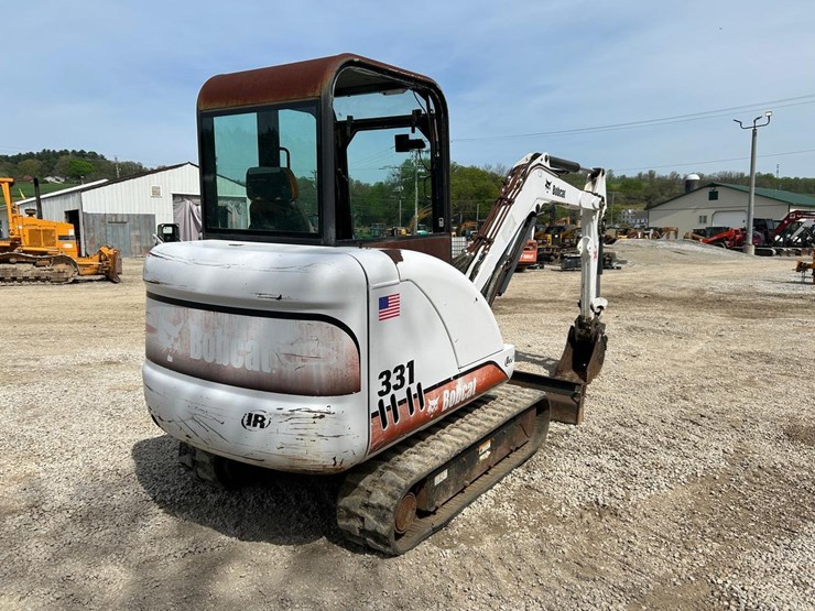 bobcat-331-image-4