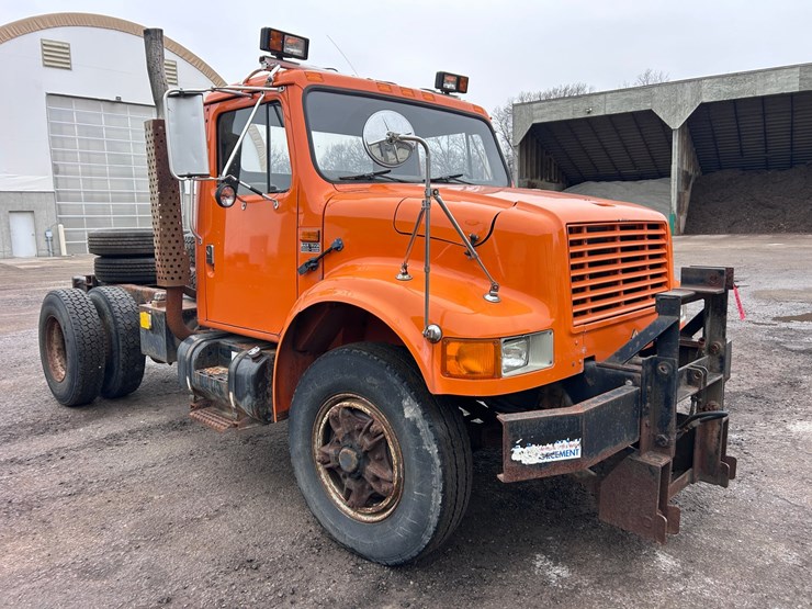 1992-international-4900-image-7
