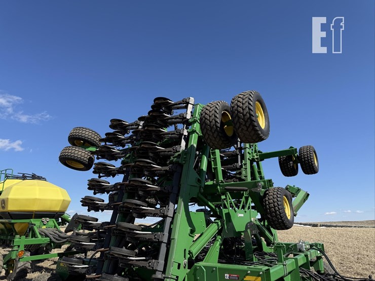 2012-john-deere-1890-image-141