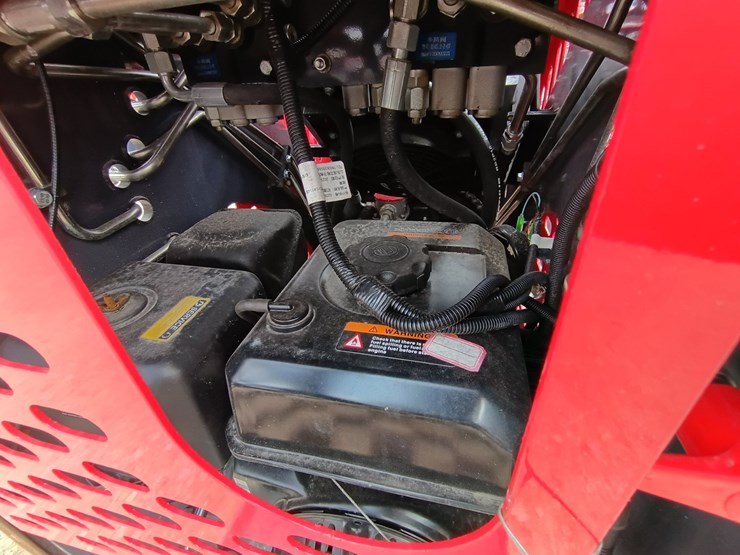 #23945-•-2025-agt-ysrt14-mini-skid-steer-image-12