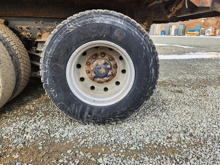 2016-kenworth-t400-image-106