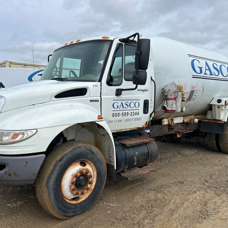 2010 INTERNATIONAL 4300 SBA