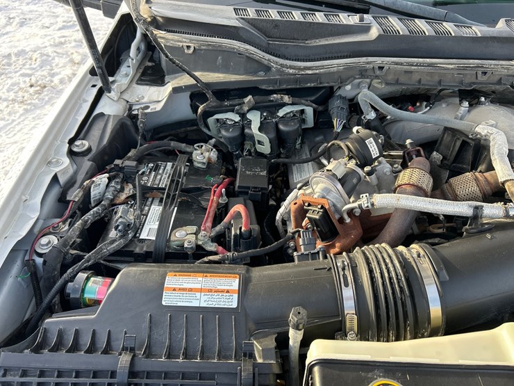 2021-ford-f550-image-49