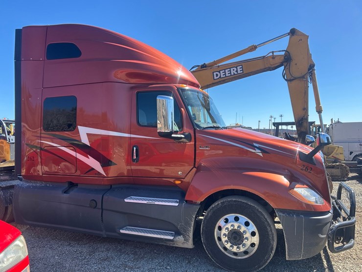 2019-international-lt-image-15