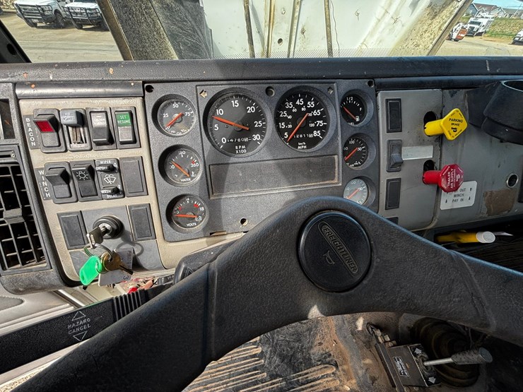 1999-caterpillar-3126-image-36