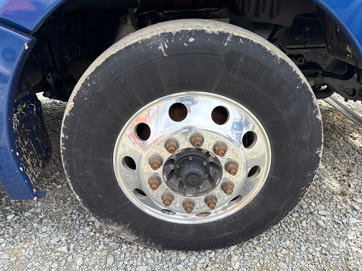 2019-kenworth-t680-image-85