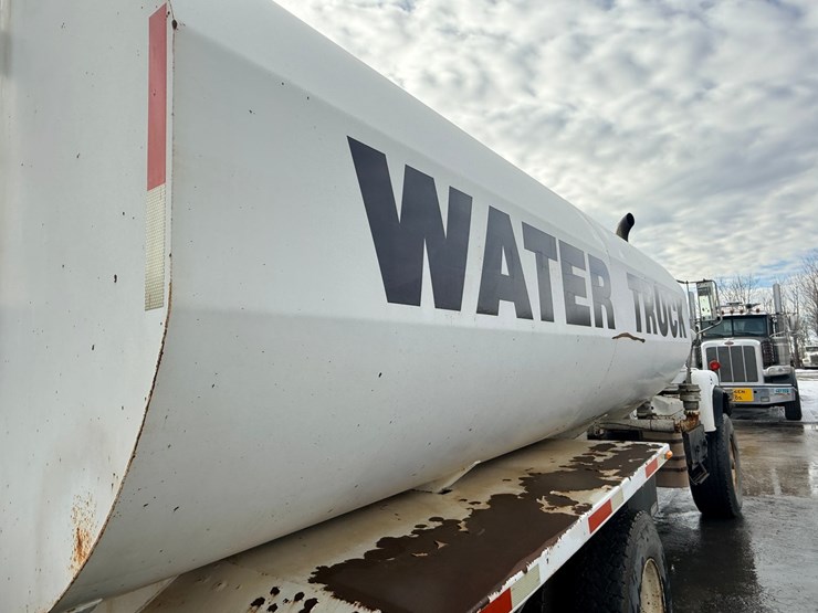 1988-mack-dm690s-image-31