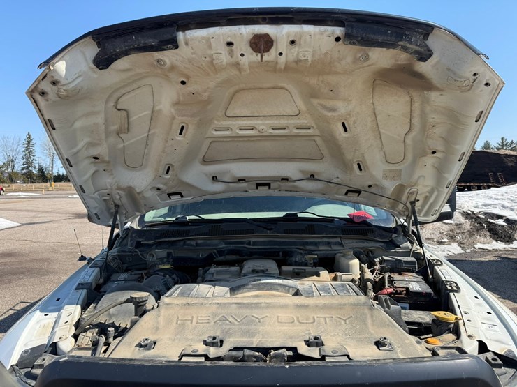 #2047-•-2012-ram-5500-heavy-duty-4x4-service-truck-image-10