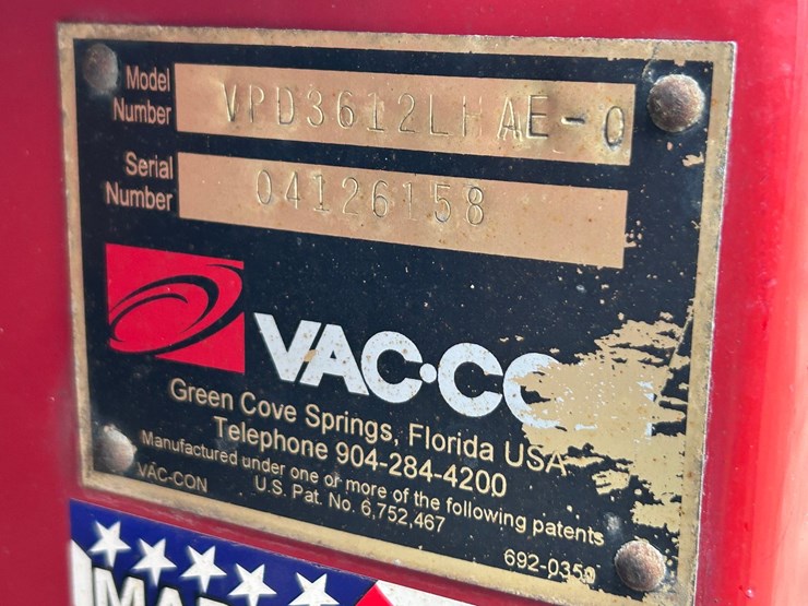 #1690-•-2013-international-7500-6x4-hydro-excavation-truck-image-82