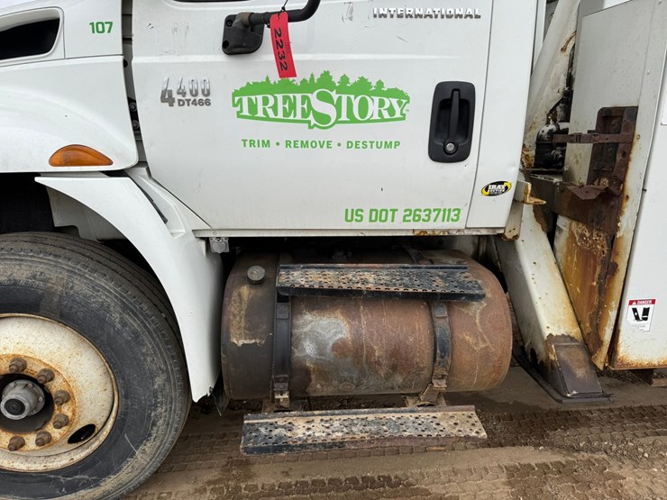 2007-international-durastar-4400-image-12