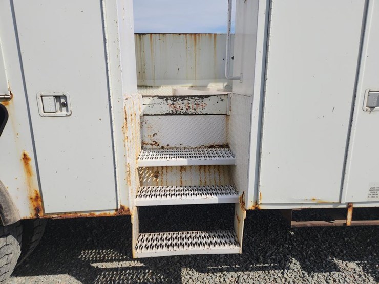 2002-international-4300-sba-image-38