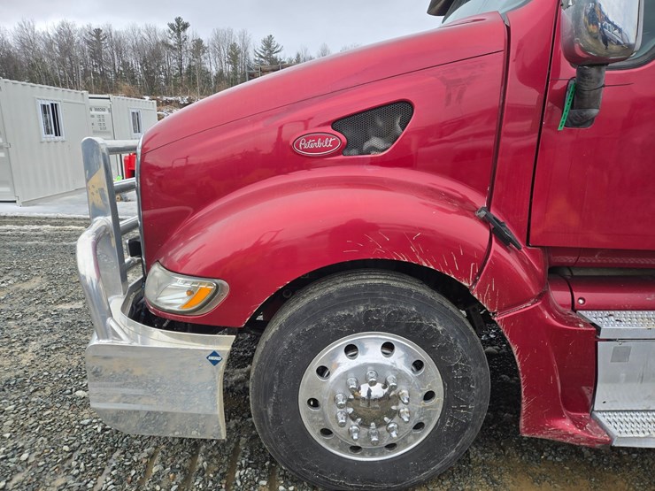 2007-peterbilt-387-image-14