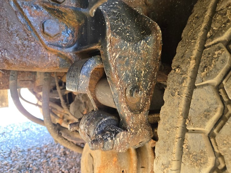 1999-caterpillar-c12-image-58