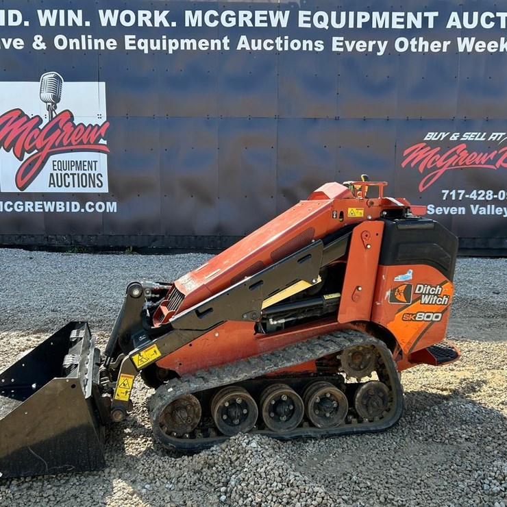 2018 DITCH WITCH SK800