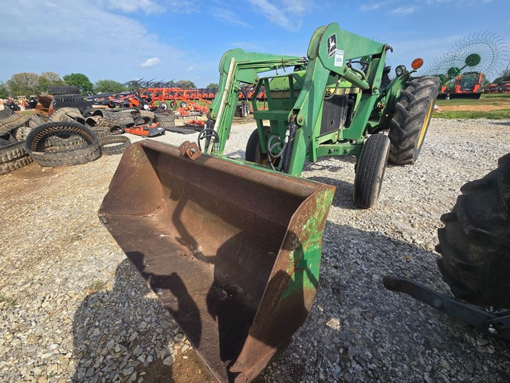john-deere-2155-image-1
