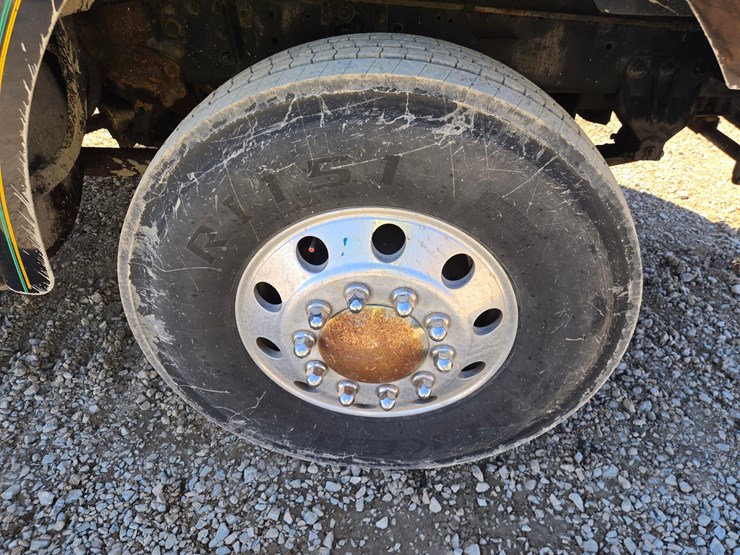 1999-caterpillar-c12-image-105