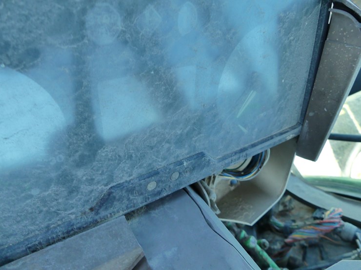 john-deere-6410-image-12