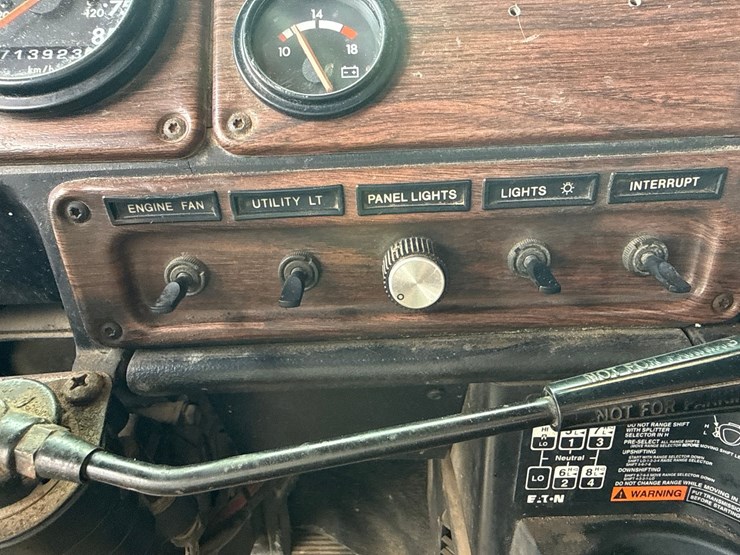 1998-massey-ferguson-8-image-64