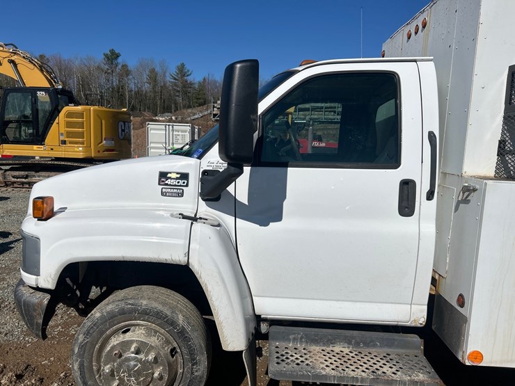 2008-chevrolet-kodiak-c4500-image-14