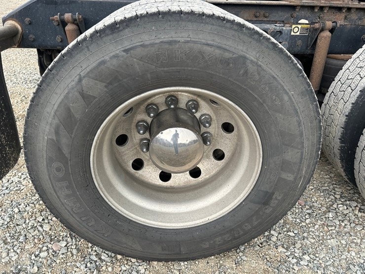 2016-kenworth-t680-image-72