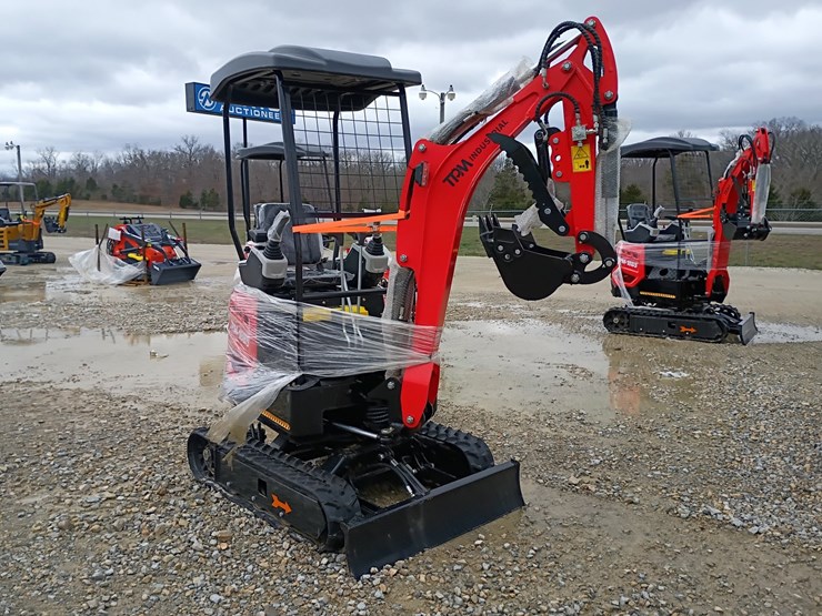 #l19-008-•-2026-tpm-18bs-mini-excavator-image-6