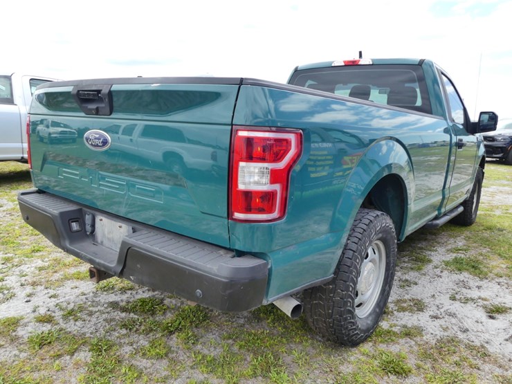 2019-ford-f150-xl-image-3