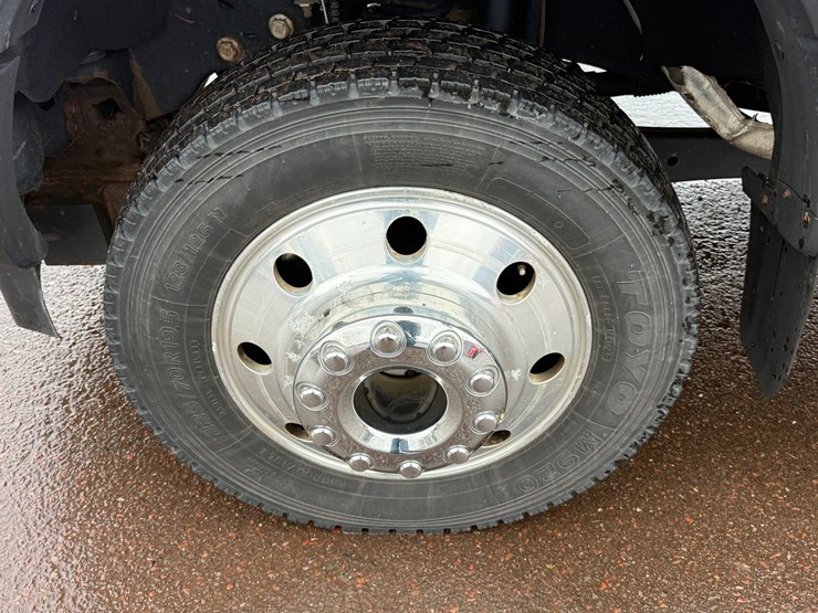 2018-ford-f550-image-71