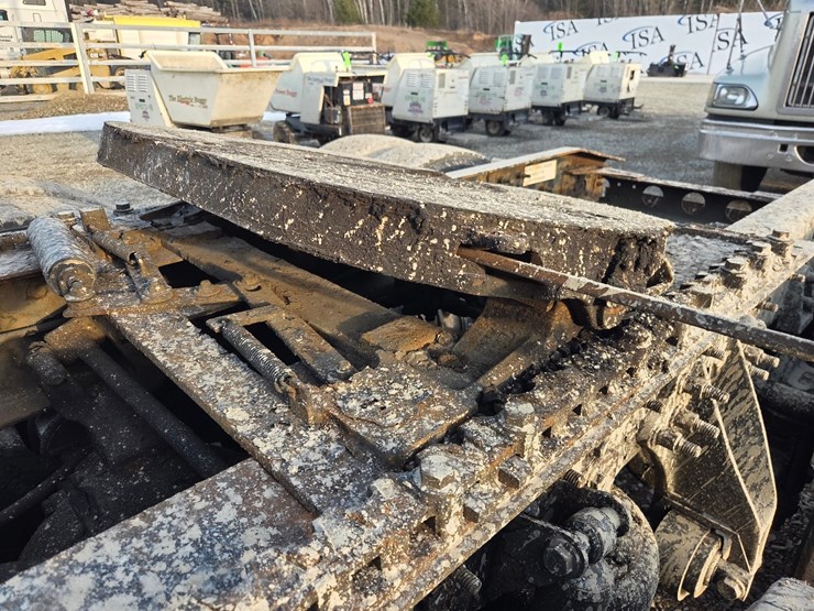 2013-international-prostar-image-27