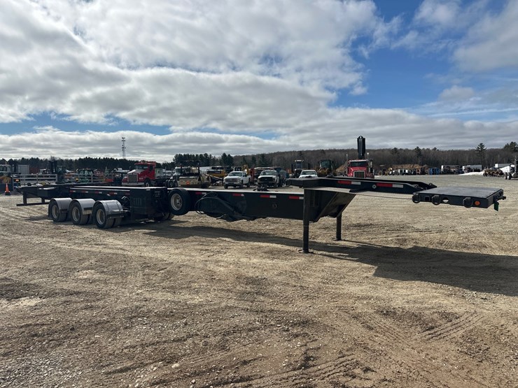 2010-massey-ferguson-8-image-6