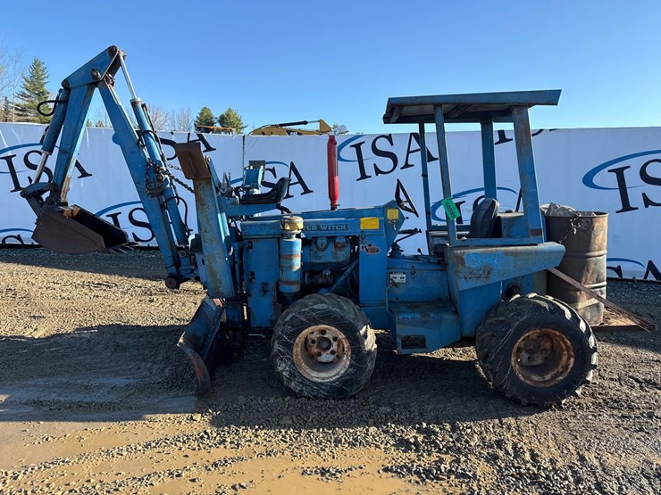 ditch-witch-r65-image-2